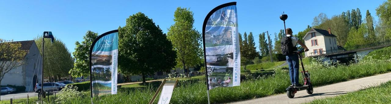 sur le canal d'Orléans avec Google Maps ©Célia Berger