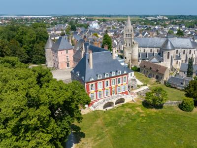 Le château-parc de Meung-sur-Loire ©Les Coflocs